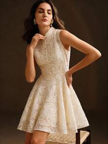 Anewsta 女士冬季连衣裙，圣诞节和新年款，立领无袖收腰网纱面料3D花卉刺绣优雅连衣裙 - 杏色 - 查看 3