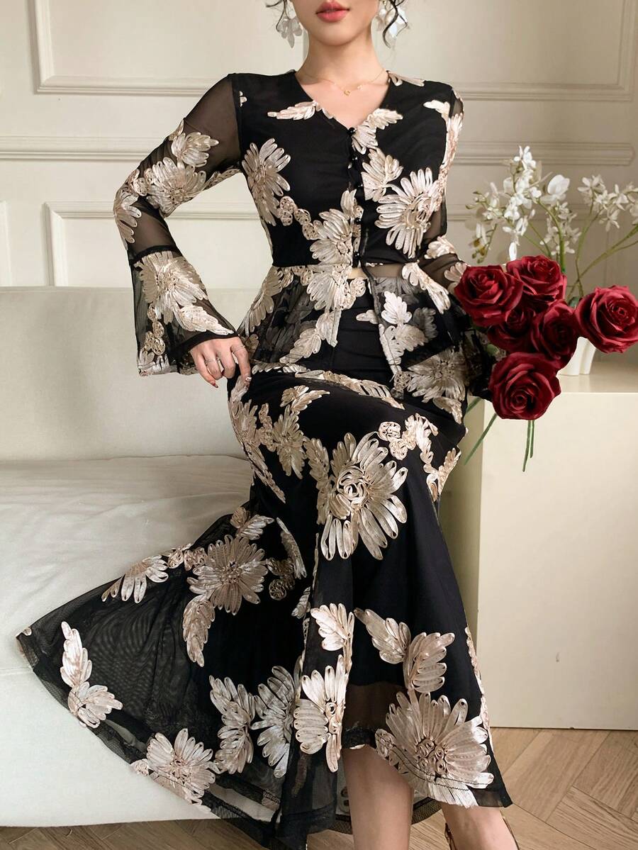 DAZY Women's Elegant Floral V-Neck Flare Sleeve Pullover Top And Mermaid Hem Skirt 2-Piece Set, Spring/Summer - Black - View 1