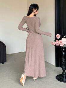 DAZY 女士优雅纯色V领扭结中长连衣裙，秋季吊带裙 - 淺粉色 - 查看 2