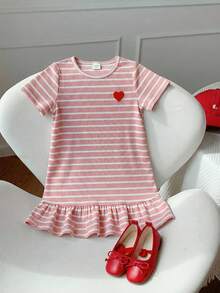 SHEIN 少女針織條紋愛心圖案圓領洋裝，女孩兩件式夏季套裝，女孩條紋套裝，女孩服飾，兒童粉色條紋洋裝兩件套裝 - 黑與白 - 查看 8