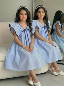 SHEIN Young Girl Summer 100% Cotton Blue And White Striped V-Neck Contrast Trim Striped Print Casual Short Striped Mini Babydoll Dress Daily Commuter Wear Dresses For Summer Outfits For Beach Outfits For Woman Vacation Outfits ,Mommy & Me Matching. - Blue - View 2
