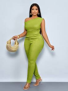 SOLERSUN Conjunto de top con hombros en ángulo y leggings con diseño plisado para mujer de talla grande, ideal para San Valentín, uso diario, citas, fiestas, conciertos, Año Nuevo, primavera, verano y graduación, elaborado en telas texturizadas de color verde - Verde - Ver 6