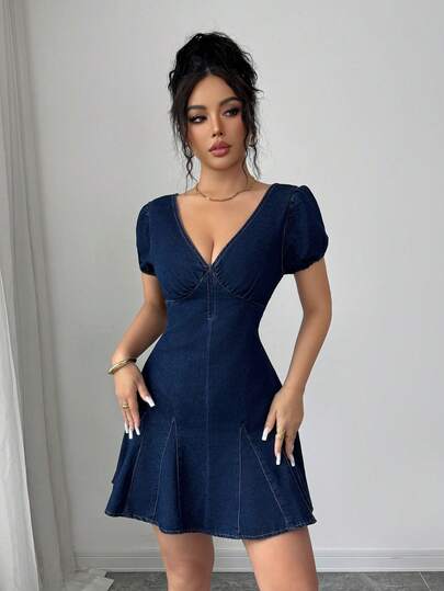 Elenzga 女士夏季休闲花瓣袖收腰牛仔连衣裙