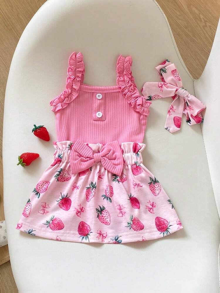 SHEIN Playful Pals 2件套新生女婴罗纹针织无袖连体衣，带荷叶边、松紧腰蝴蝶结和草莓印花裙，含发带，适合夏季休闲外出、旅行、主题公园和拍照。 - 粉色 - 查看 8