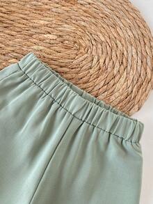 SHEIN 2件套女童圆领无袖白色花卉刺绣荷叶边下摆背心+松紧腰绿色阔腿裤休闲优雅可爱套装，适合夏季日常外出、旅行、度假、摄影、野餐等场合。 - 薄荷綠 - 查看 7