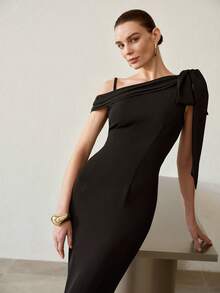 MOTF PREMIUM ELEGANT ASYMMETRICAL NECK BLACK LONG DRESS - Black - View 6