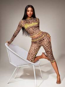 Radiana 两件套女士性感休闲豹纹撞色拼接装饰弹力针织套装，基础款长袖圆领T恤+高腰修身七分裤，豹纹休闲套装，休闲套装，七分裤套装，长袖套装，简约基础款套装，适合日常休闲外出、购物、聚会、俱乐部、夜店、嘉年华、派对、街头时尚、Y2K风格 - 彩色 - 查看 8