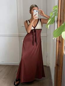DAZY Áo ngủ dài không tay thanh lịch kiểu dáng nghỉ dưỡng với nơ trang trí và phối màu tương phản dành cho nữ. - Cà phê nâu - Xem 4