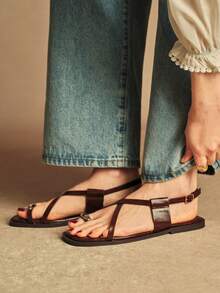 Rosivie 女士搭扣设计休闲时尚平底凉鞋 - 棕色 - 查看 4