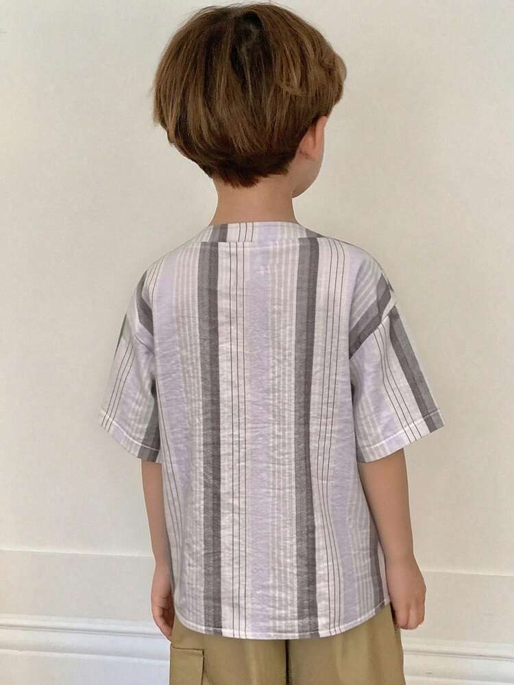Young Boy Summer Casual Everyday Striped Button Decor Short Sleeve Shirt