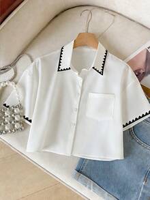 Franclia 女士花卉饰边短袖单排扣休闲口袋露脐衬衫 - 白色 - 查看 5