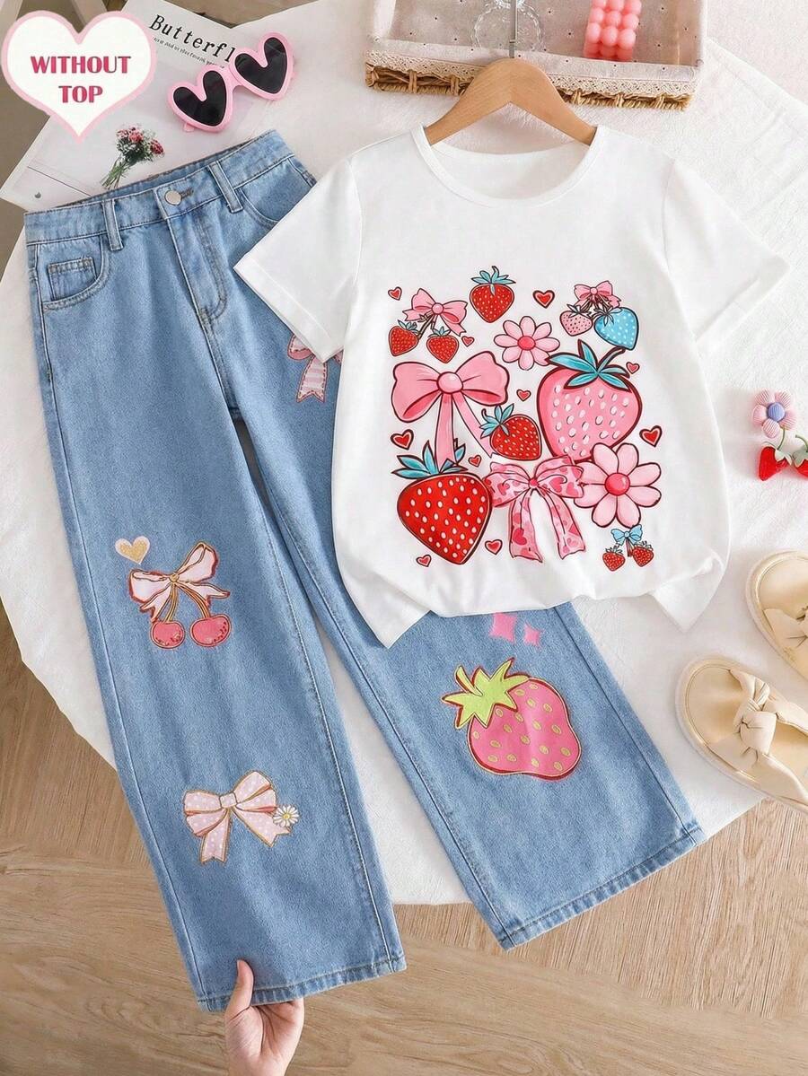 SHEIN Tween Girls' Fashionable&Cute Light Blue Straight Leg Jeans,Summer Back-To-School Strawberry Bowknot Print Loose Fit Wide Leg Baggy Denim,School Y2K - Light Wash - View 1