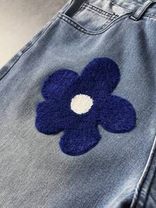 ROMWE MEN Men's Floral Embroidered Pocket Wide Leg Loose Casual Jeans - Blue - View 4