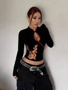 StreetHx 女士秋冬杏色新款中国风纽扣装饰龙纹印花修身舒适街头风Y2K复古2000年代风格立领长袖T恤 - 黑色 - 查看 3