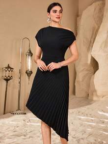 Modelyn Women's Elegant Vintage Asymmetric Shoulder Asymmetric Shoulder Ruched Pleated Bodycon Asymmetrical Hem Midi Dress - Black - View 3