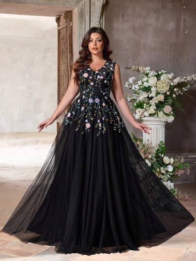 Aureia 大码优雅浪漫奢华黑色串珠刺绣网纱拼接圆领薄纱泡泡袖精致花卉手工设计超大裙摆，适合晚宴、单身派对、约会、舞会、毕业典礼、婚礼、正式场合（重工刺绣）