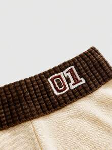 ROMWE Avant Bộ áo len và quần short nữ phong cách thể thao cổ điển, phối màu tương phản, thêu chữ, thích hợp cho mùa tựu trường. - Màu be - Xem 4