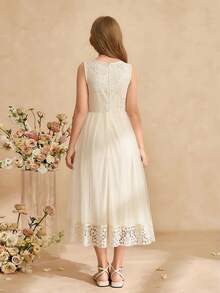 SHEIN 女童杏色网纱连衣裙，V领无袖优雅连衣裙，缎面面料，蝴蝶结腰带，春夏款 - 杏色 - 查看 2