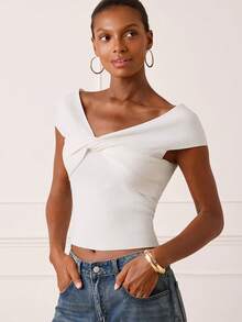 Lilora Women's Elegant Twist Knit Top - White - View 6