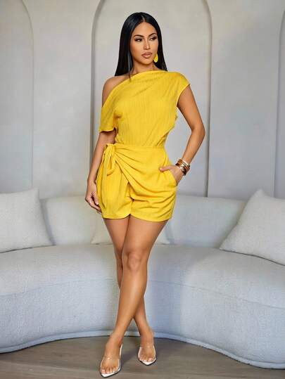 SOLERSUN 性感优雅的女士休闲沙滩度假黄色短裤连体裤，系带设计，完美契合春夏风格，尽显经典老钱风范。