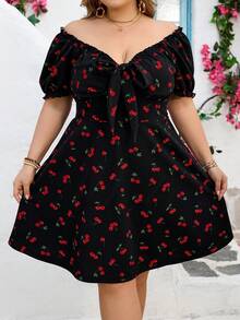 SHEIN CURVE+ Curve 尺码 US22 音乐节、海滨度假、波西米亚风女士春夏假日风格樱桃印花露肩短袖连衣裙，优雅度假装扮，女士休闲婚礼宾客连衣裙，太阳裙 - 黑色 - 查看 4