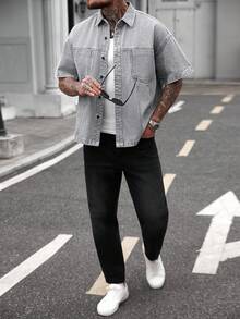 Manfinity EMRG Men's Casual Striped Loose Gray Denim Short Sleeve Shirt, Street Fashion - Grey - View 4