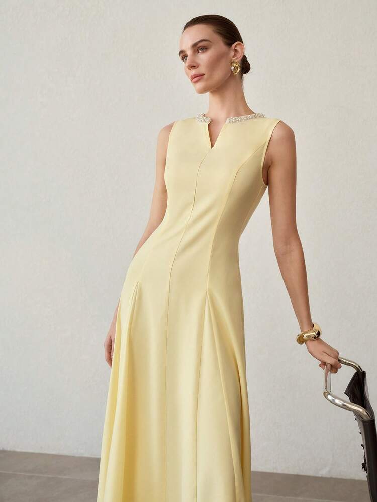 SPRING/SUMMER NEW NOTCH NECK SLEEVELESS WAIST GATHERED A-LINE RHINESTONE CINCHED WAIST ELEGANT DRESS FOR WOMEN