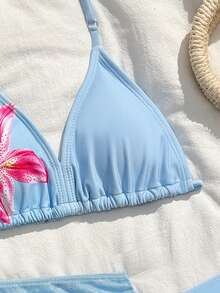 SHEIN 少女比基尼套装，可爱蓝粉百合花六瓣针织面料，细肩带可调节颈带，腰部抽绳裙摆，三件套泳装，时尚优雅休闲，适合游泳、夏季度假、海滩、泳池、节日派对。三件套泳装，夏季两件套泳衣，印花比基尼，保守比基尼套装 - 彩色 - 查看 3