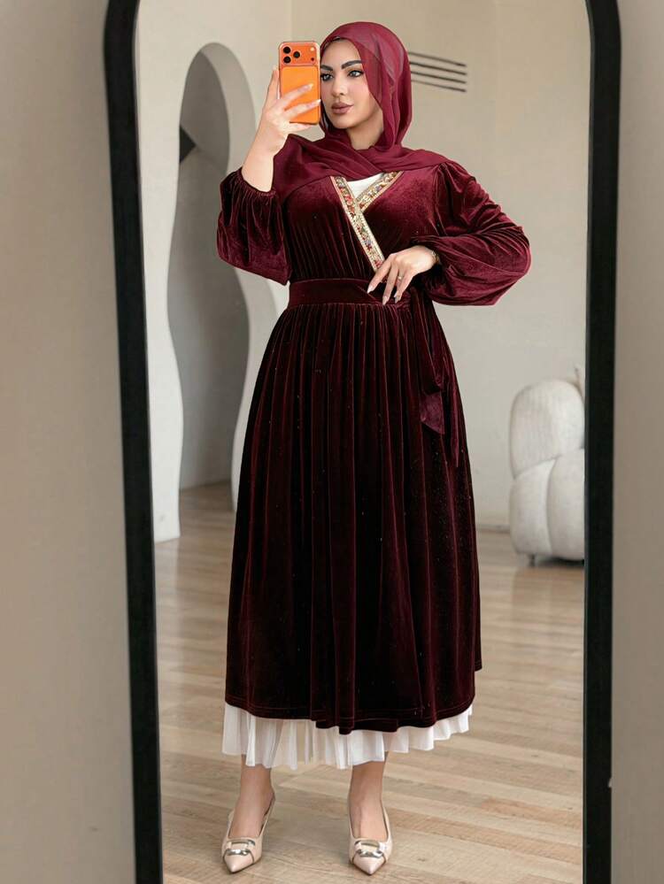 Dazy Plus Valentine Rhinestone Decor Velvet Elastic Bodycon Tie-Waist Dress With Lantern Sleeves, Burgundy