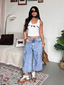 StreetHx Fashionable Casual Street Style Distressed Low Waist Wide Leg 7/8 Length Jeans - Light Wash - View 3