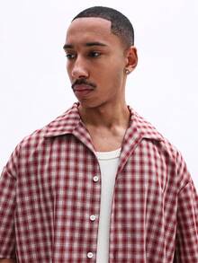 SUMWON Men's Plaid Short Sleeve Button Down Shirt Casual Summer Checkered Pattern Regular Fit Classic Collar - Red - View 4