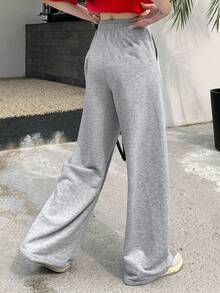 Dazy Tall Bộ đồ thể thao nữ dáng dài, tối giản, thêu chữ, gồm áo nỉ và quần dài. - Xám - Xem 5