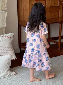 SHEIN Young Girl Cute Cartoon Fox & Tiger Print Round Neck Loose Woven Nightgown,Kids - Pink - View 3