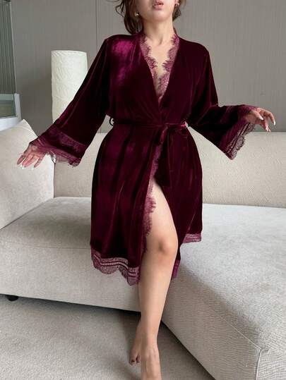 Dazy Plus Velvet Contrast Lace V-Neck Loose Tie-Up Elegant Long Plus Size Women Robe, Spring/Autumn