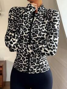 DAZY Sports Running Yoga Fitted Long Sleeve Jacket - Grey - View 8