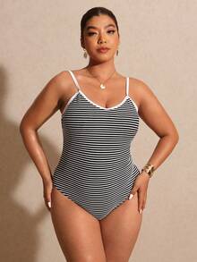 SHEIN Elaquor 大码条纹吊带连体泳衣 - 黑與白 - 查看 5