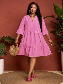 SHEIN CURVE+ Curve 尺码 US22 音乐节、海滨度假、波西米亚风女士休闲 V 领条纹度假连衣裙，粉色 - 杏色 - 查看 8