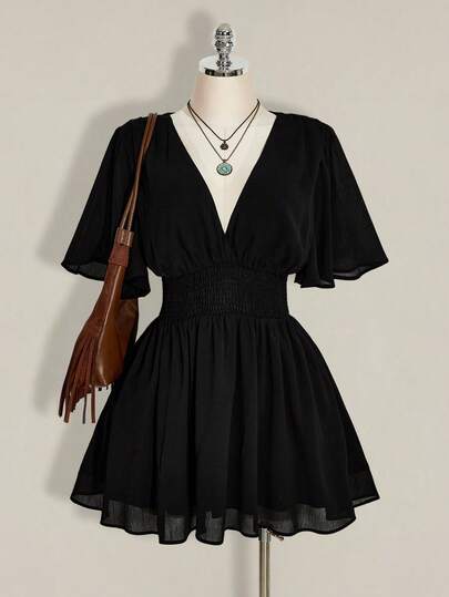 SHEIN ICON Plus Size V-Neck Ruffle Hem A-Line Dress, Suitable For Beach Vacation, Boho, Hippie, Y2K Style, Summer, Valentine's Day, Elegant Date Dress