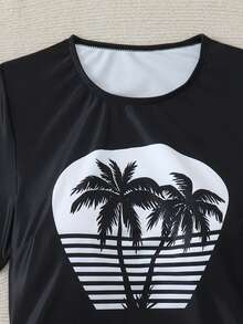 SHEIN Swim Swim Lushoire 2026 棕榈树印花休闲比基尼套装，短袖圆肩上衣搭配随机印花短裤，成熟时尚运动修身泳装，适合春夏海滩穿着 - 黑與白 - 查看 6