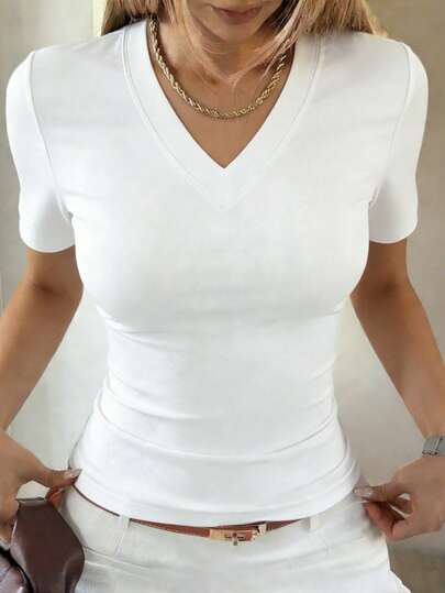 DAZY 女士纯色V领短袖修身休闲百搭T恤