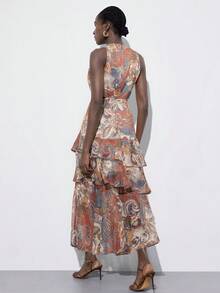 Aveloria Modichic 精准染色，砖红色和石板蓝色调，波西米亚艺术风格，度假休闲风，镂空圆圈设计，多层褶皱细节，收腰显瘦，蛋糕裙廓形，轻盈雪纺面料，柔软飘逸，适合海滩度假、夏季派对、户外音乐节、艺术展览和休闲旅行，展现无拘无束、自由奔放的浪漫气息。欧美时尚高端度假性感雪纺短款印花叠层无袖连衣裙 - 彩色 - 查看 2