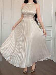 DAZY 女士无袖缎面连衣裙，腰部褶皱设计，优雅长款连衣裙 - 香檳色 - 查看 3