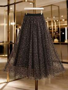 GlowEve CURVE 加大码女式网纱豹纹数码印花弹力腰双层网纱3D豹纹设计优雅约会晚礼服，秋季豹纹印花 - 彩色 - 查看 1