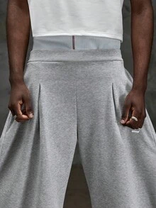 NEON BLANC Quần nỉ nam dáng casual xếp ly thêu họa tiết có túi - Xám - Xem 5