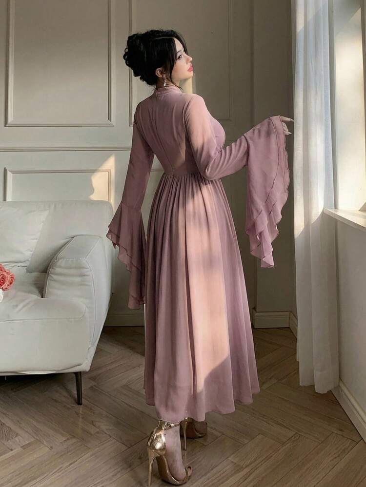 Spring Elegant Waist-Cinched Flare Sleeve Midi Dress For Wedding Guest, Bridesmaid Sundress
