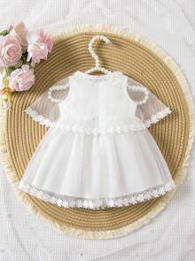 SHEIN Elegantes, süßes weißes Blumenbesticktes Mesh-Kleid für Neugeborene Baby Mädchen - Weiss - Übersicht 3