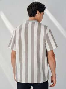 RONVEXI Men's Casual Commuter Striped Short Sleeve Shirt, Summer - Grey - View 2