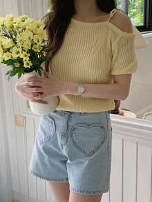 DAZY Niche Design Asymmetrical Shoulder Tie-Strap Short Sleeve Knit Top - Yellow - View 2