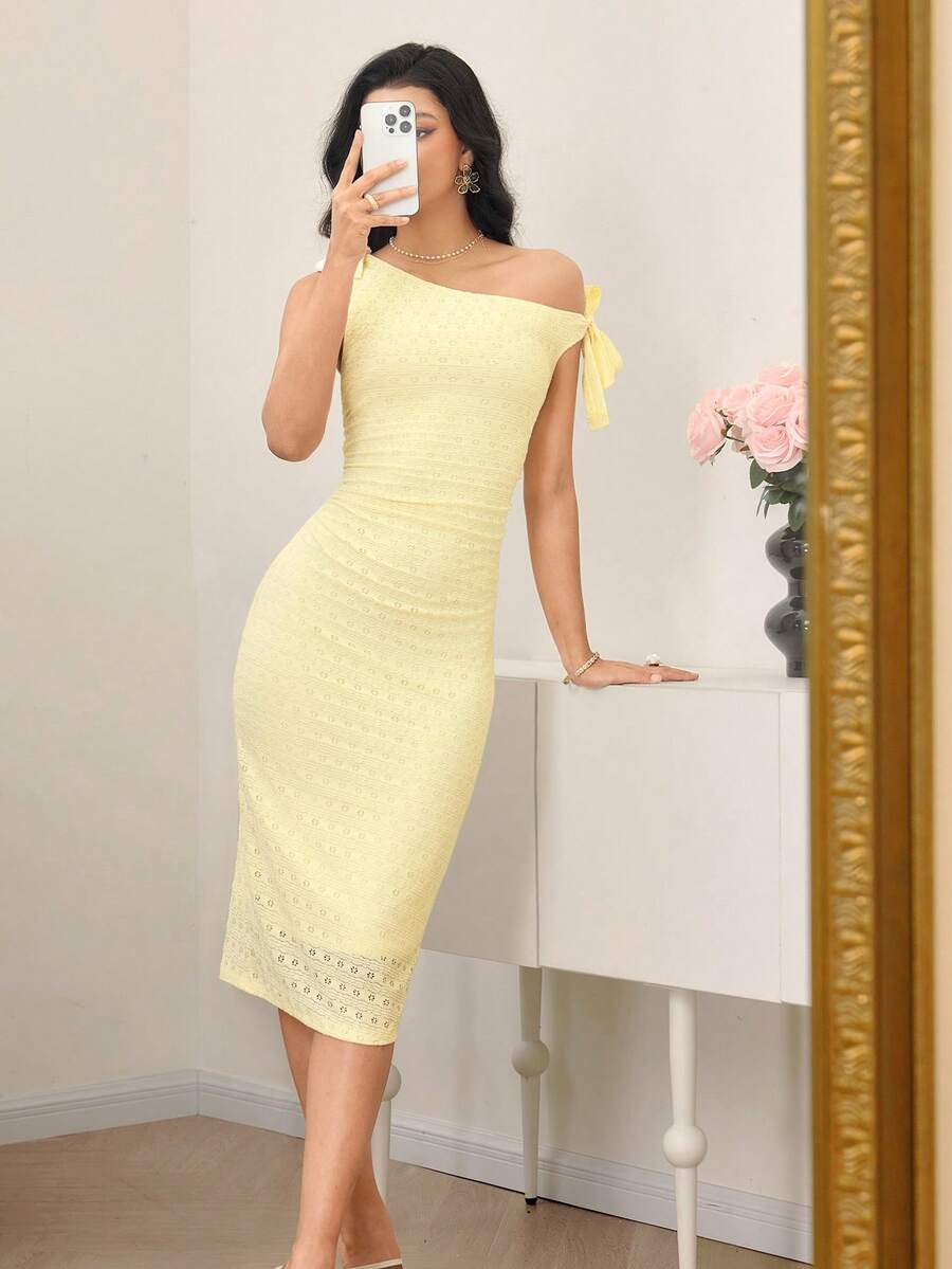 Modelyn Elegant Relaxed Vacation Style Waist Cinched Long Shoulder-Baring Dress - Light Yellow - View 1