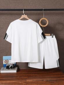 2pcs/Set Teen Boys' Fashionable White T-Shirt And Shorts,Soft Comfortable Summer Streetwear Holiday Outfit For Sports,School,Outings And Photography - White - View 2